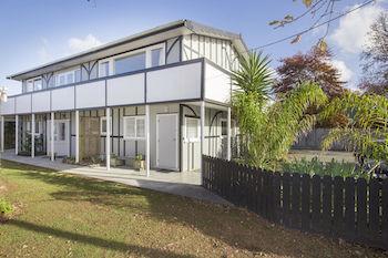 Tudor Oaks Motel Mangawhai Exterior foto
